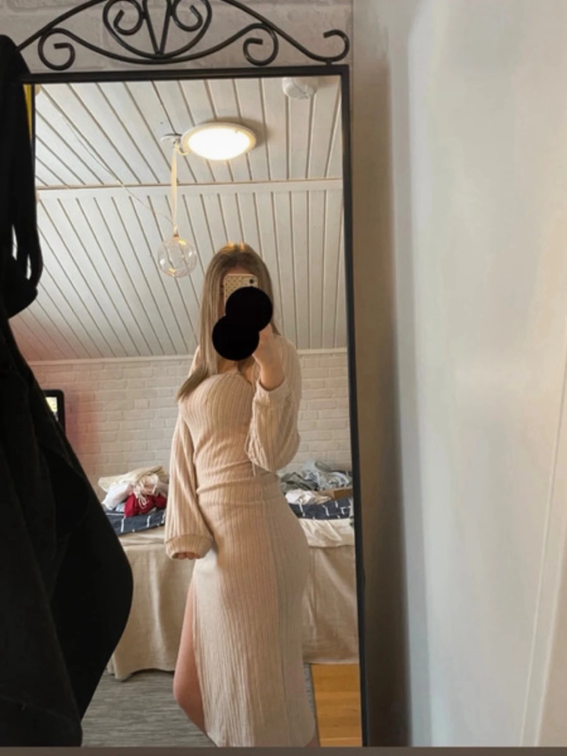 Beige ribbad långklänning med slits + bolero - 1