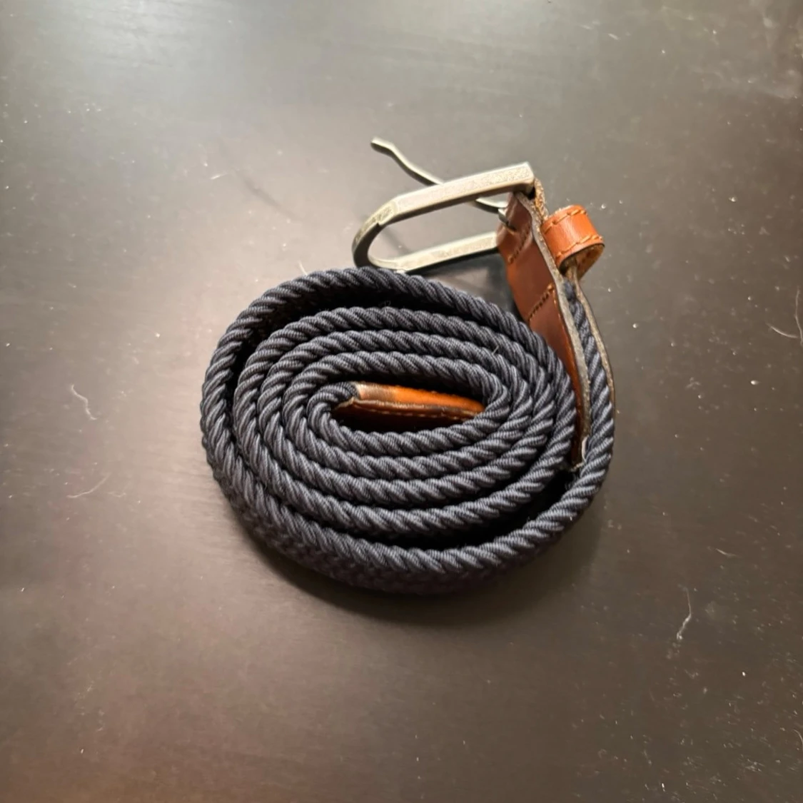 Mörkblått flätat bälte  - 5