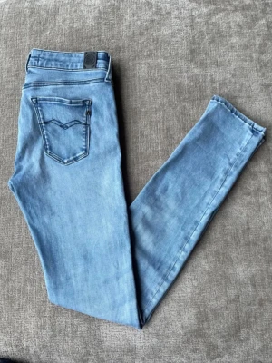 Replay Hyperflex  - Riktigt feta replay med hyperflex storlek 29/32 sitter riktigt bra, inga defekter. 