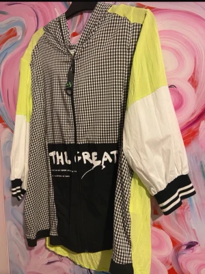 Unik tröja oversized  - Oversized flowy fit gissar på  L Mått Armhåla till armhåla 67-78cm
