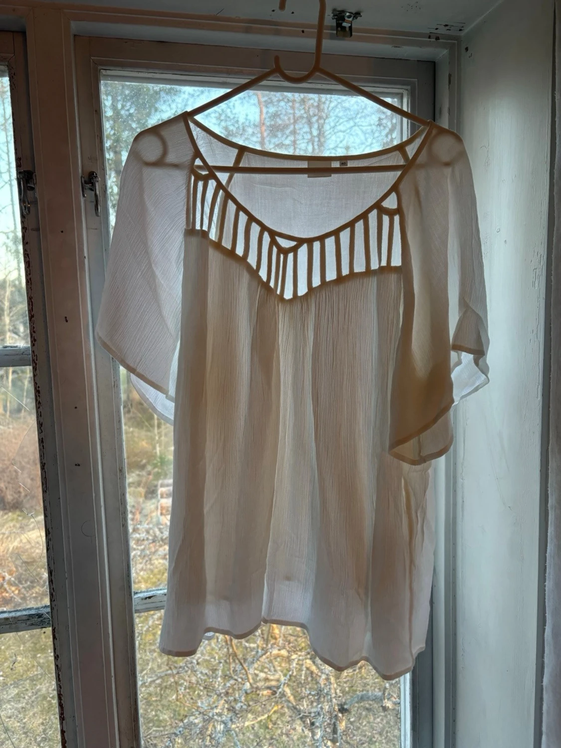 Vit blus