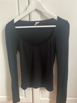 Tröja  - Säljer snygg tröja från Nelly 