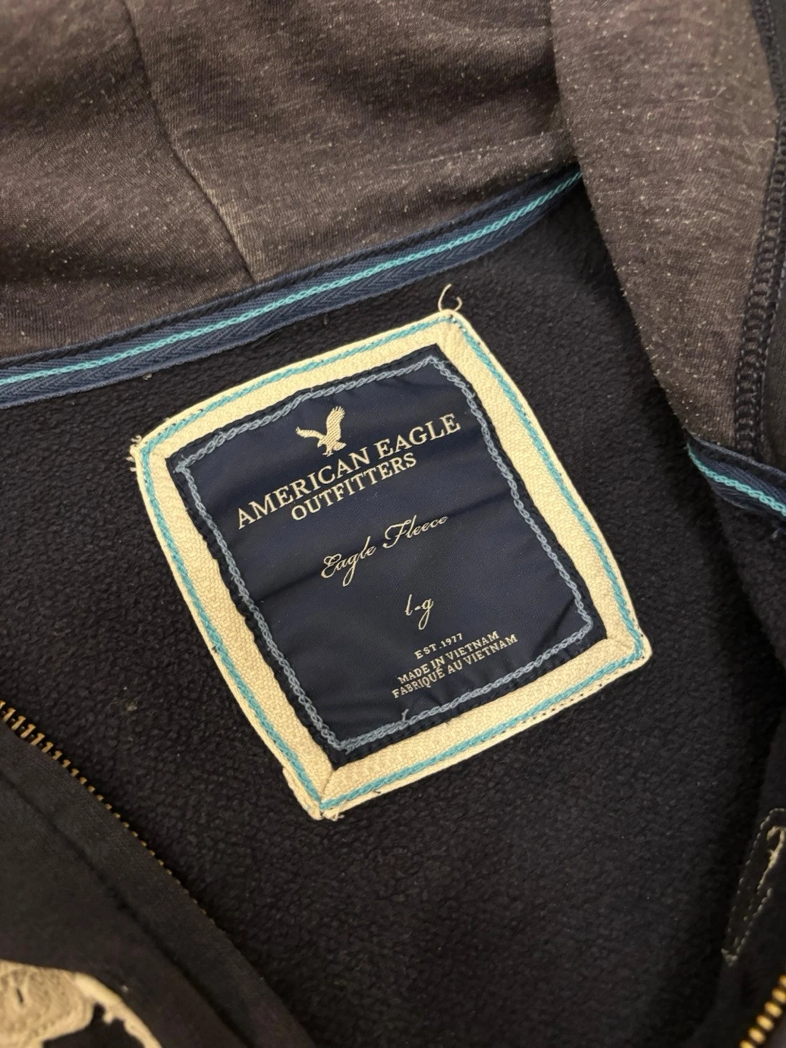 Mörkblå hoodie från American Eagle - 1