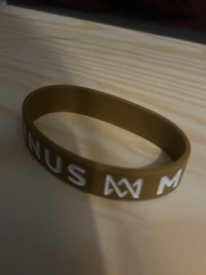 Marcus & Martinus armband - Säljer detta marcus o martinus armband då det inte används längre❤️