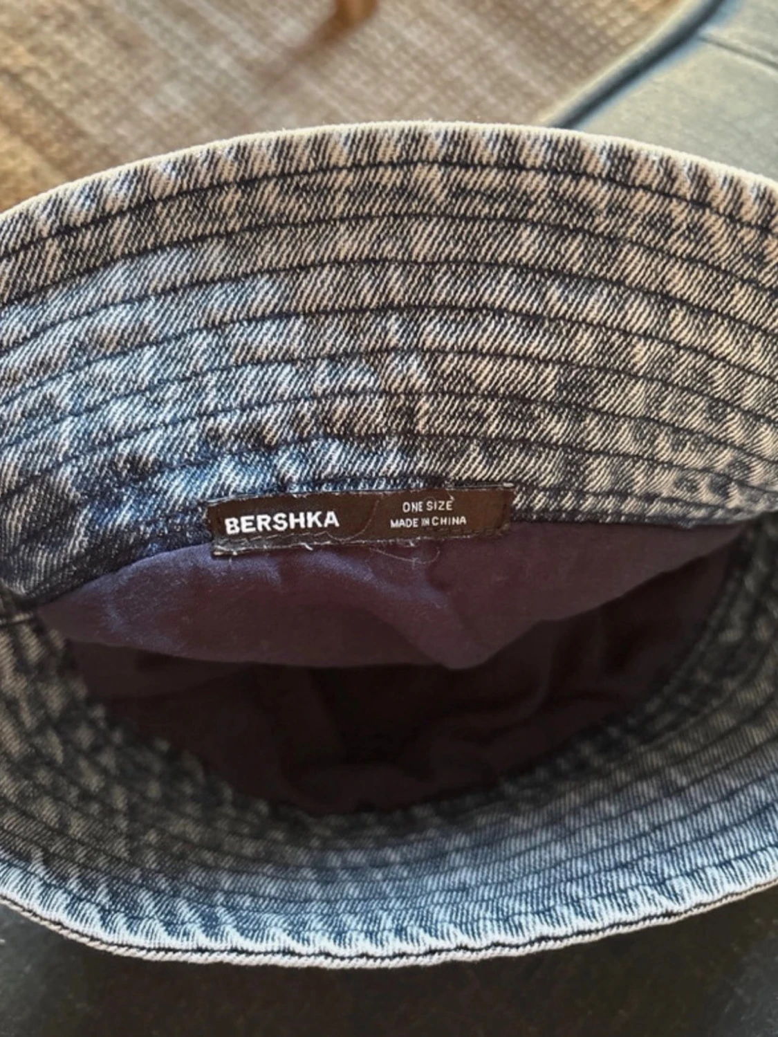 Bucket Hat från Bershka  - 2