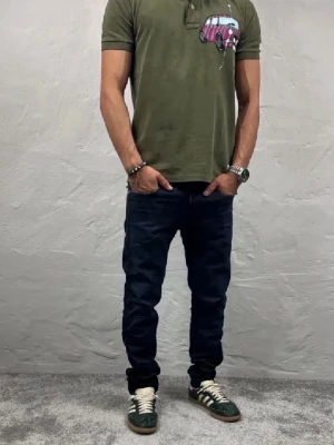 Replay jeans  - Ett par riktigt snygga jeans från Replay i storlek W29 L30 i modellen Anbbas Hyperflex 