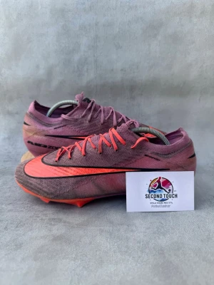 Nike mercurial - ⚽️ Nike Mercurial Vapor 16 Elite 📏 Storlek: 42 🌱 Underlag: FG 📋 Skick: Välanvända 