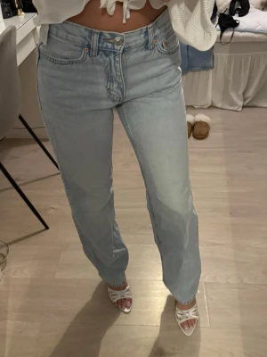 Mid waist jeans - Mid waist jeans 
