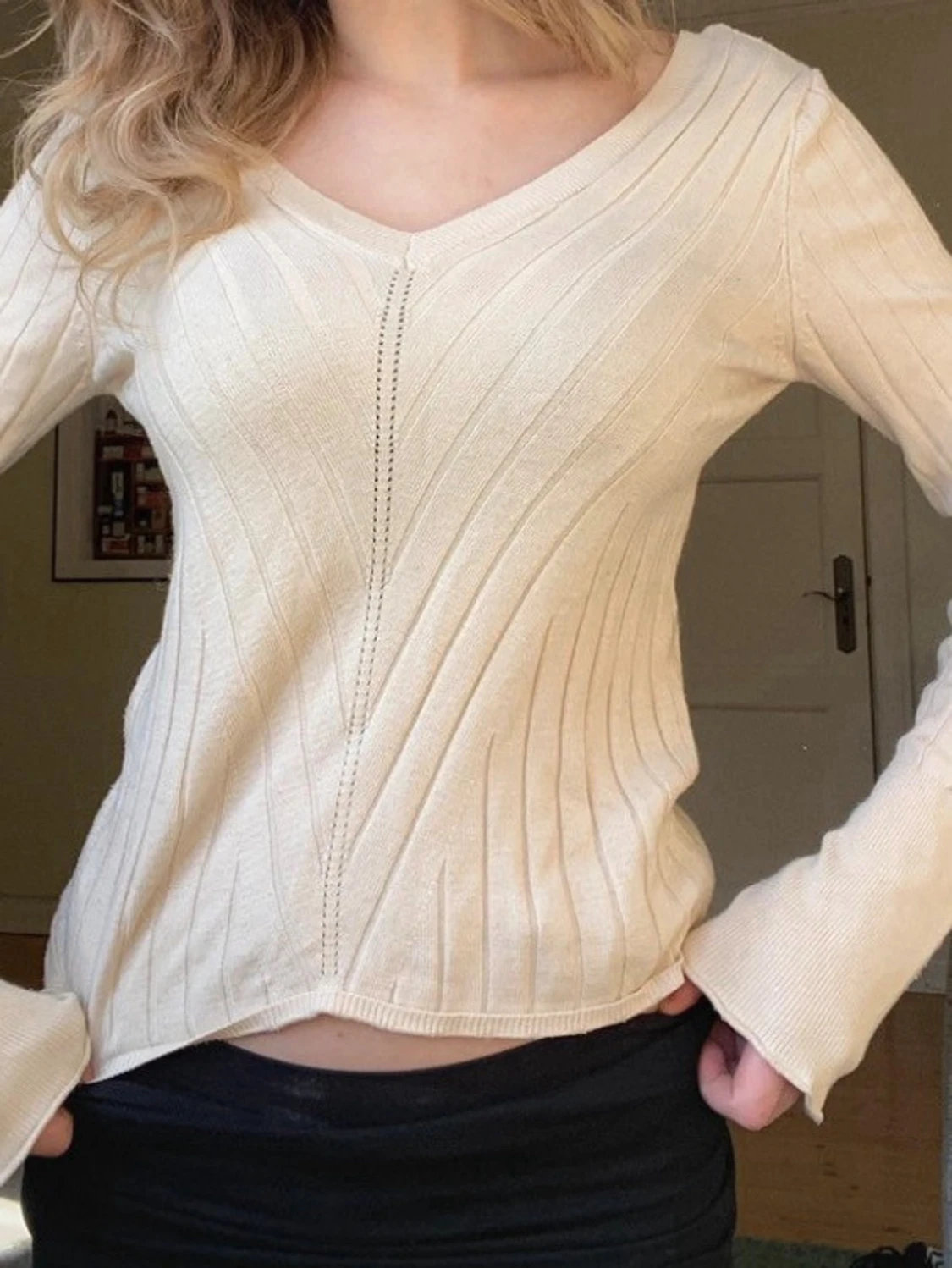 Beige ribbad långärmad topp - 1