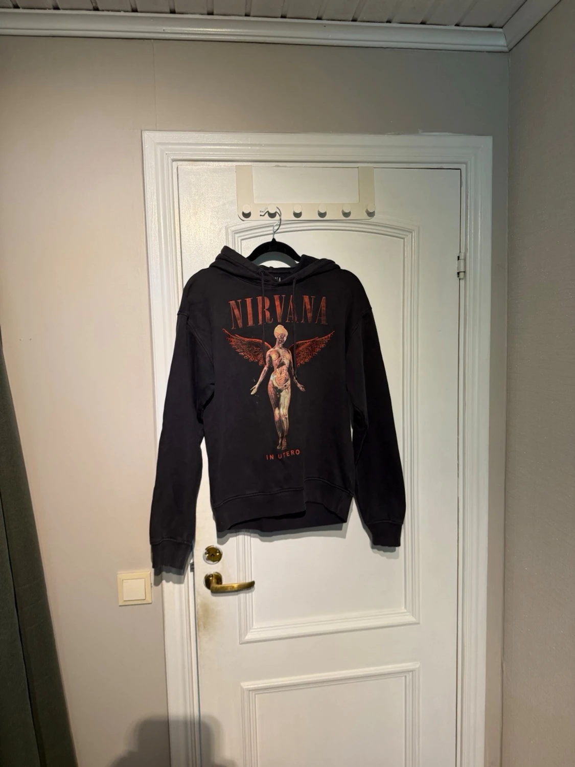 Svart Nirvana hoodie In Utero