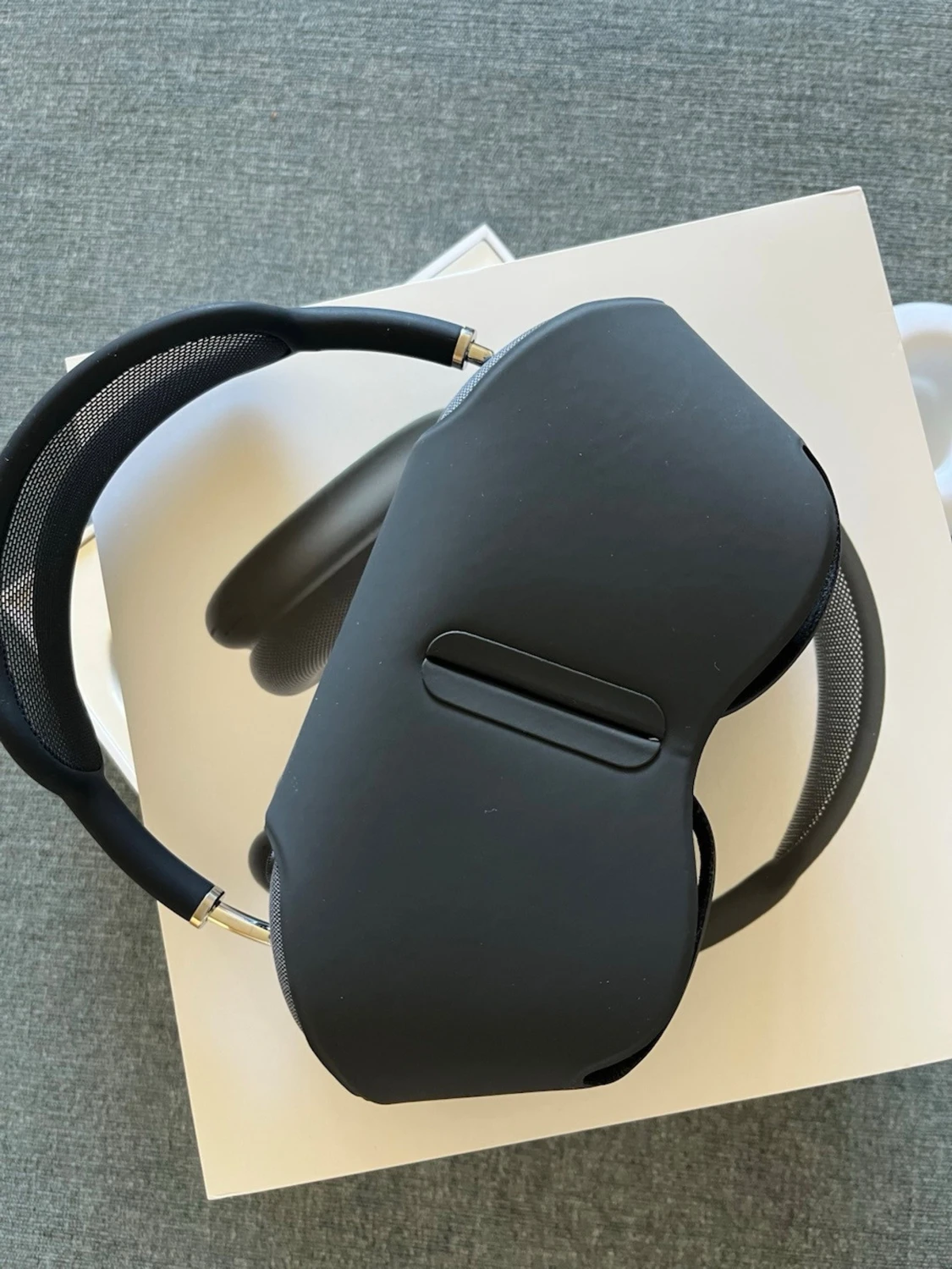 Svarta over-ear hörlurar - 2