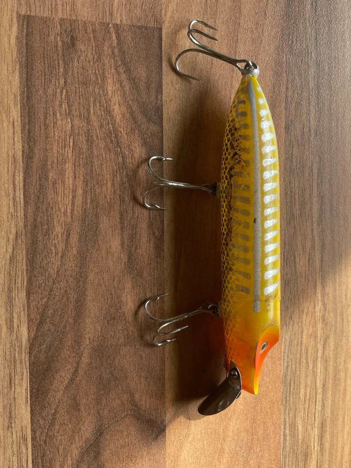 Två fiskedrag i olika färger - 3