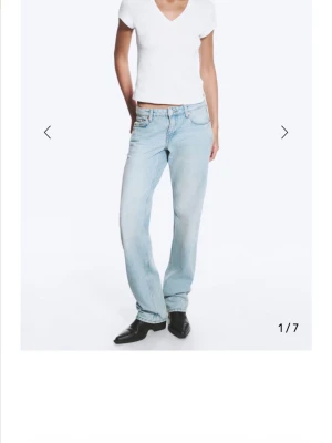 baggy jeans - storlek W25 L30