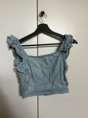 Topp - Söt jeanstopp från Nakd, storlek xs💗