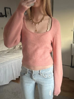 Korall stickad tröja - Fin korall färgad tröja❣️