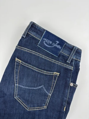 Jacob Cohën 622.C jeans - | Säljer ett par Jacob Cohën 622.c jeans i riktigt bra använt skick | Storlek: 34 | Hör av dig vid frågor eller funderingar