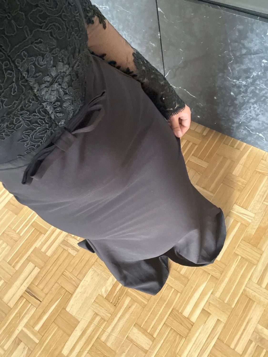 Svart lång klänning med lång ärm - 3
