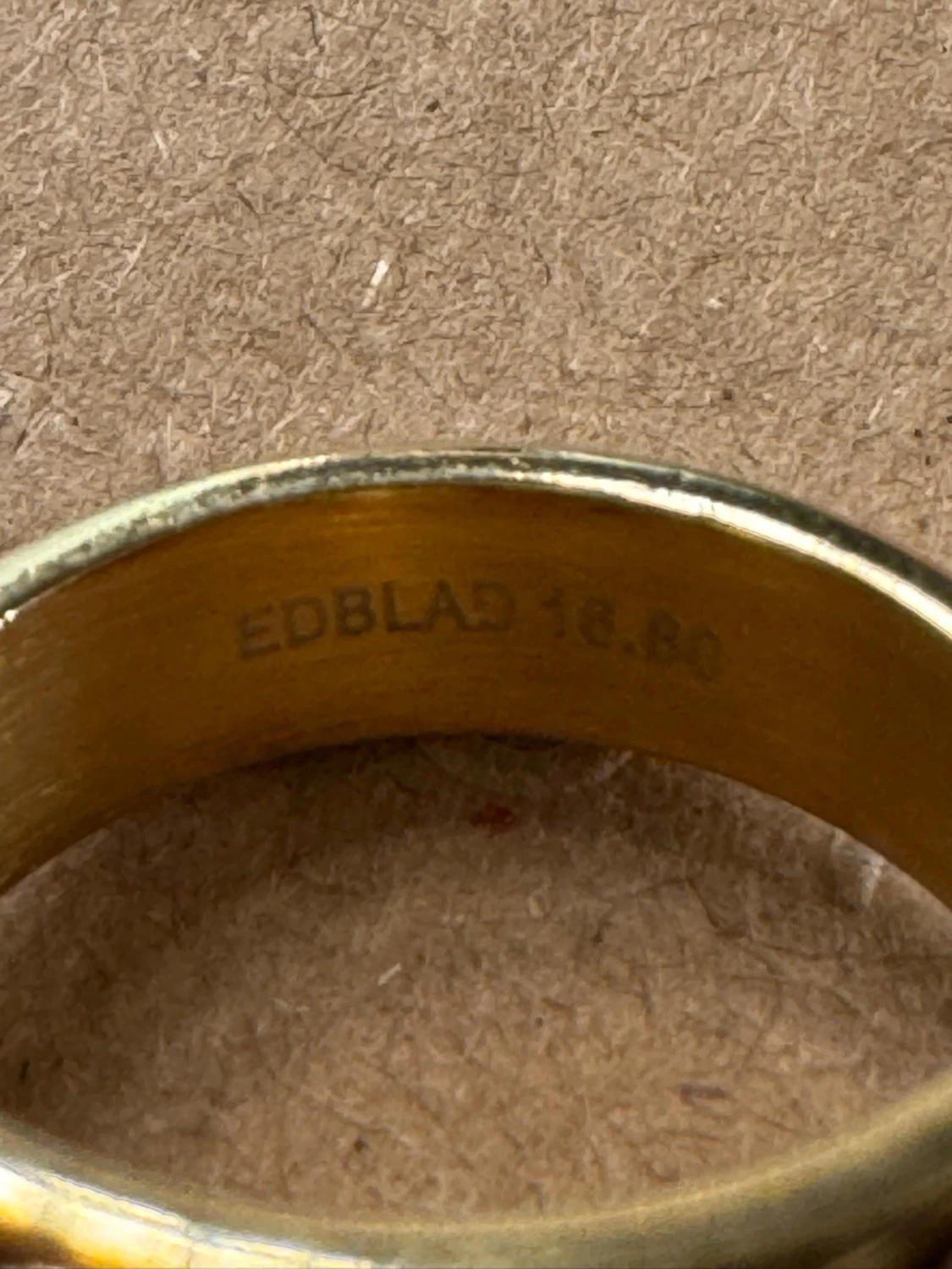 Edblad peak ring - 2