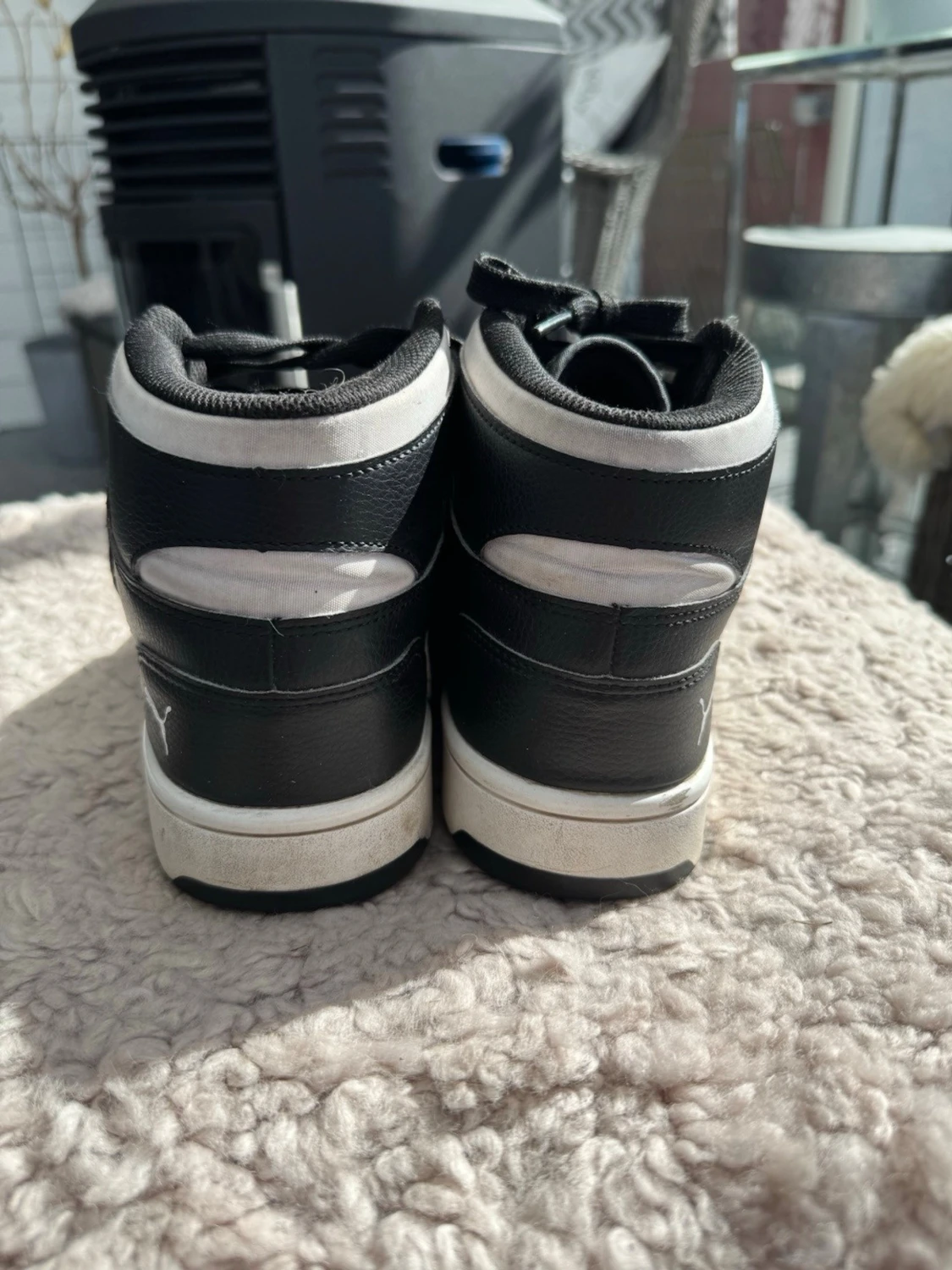 Svarta och vita höga sneakers - 3