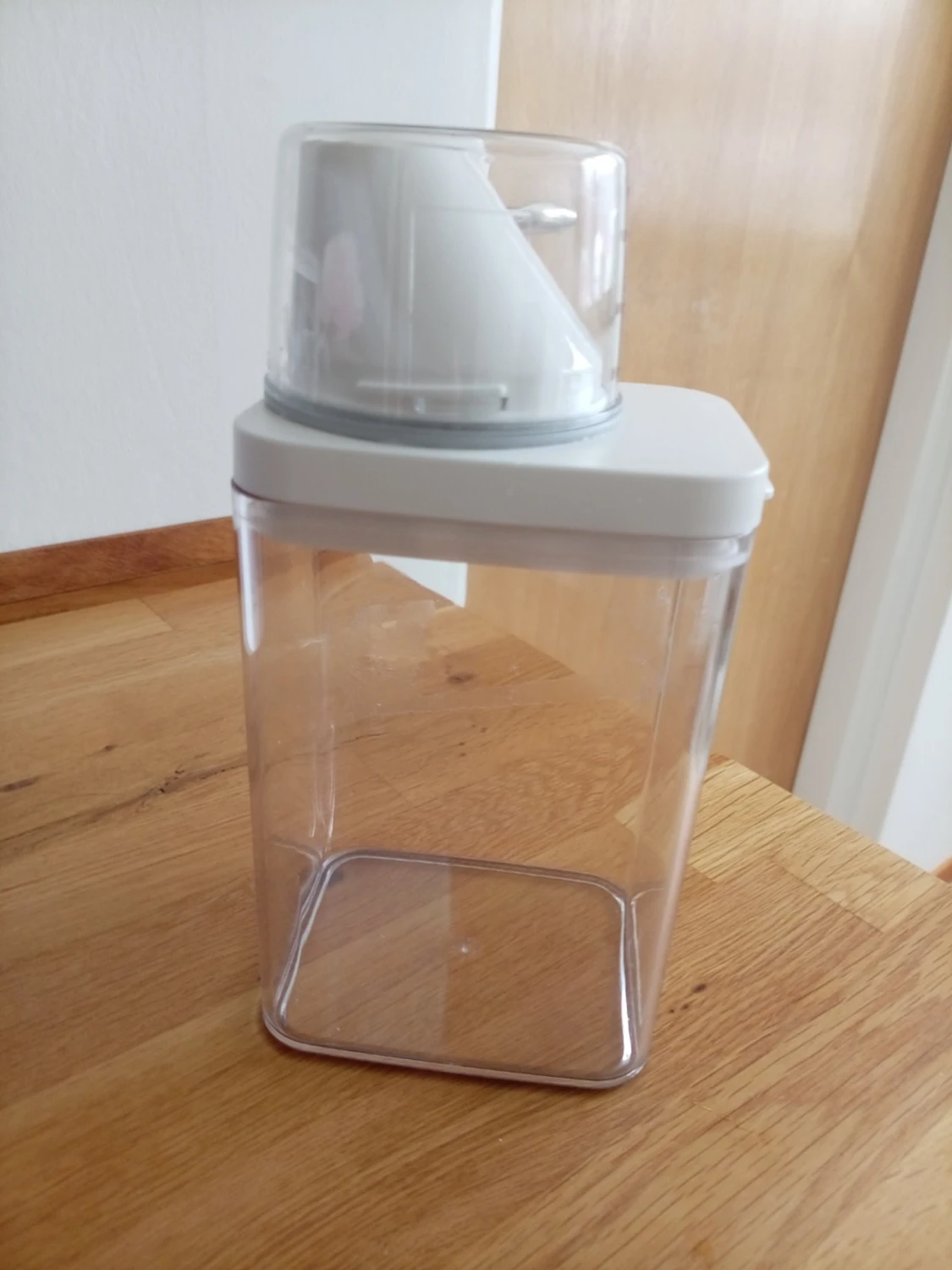 Förvaringsburk med måttbägare - 2