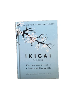 Ikigai - Säljer denna storsäljaren då jag läst klart den! På engelska