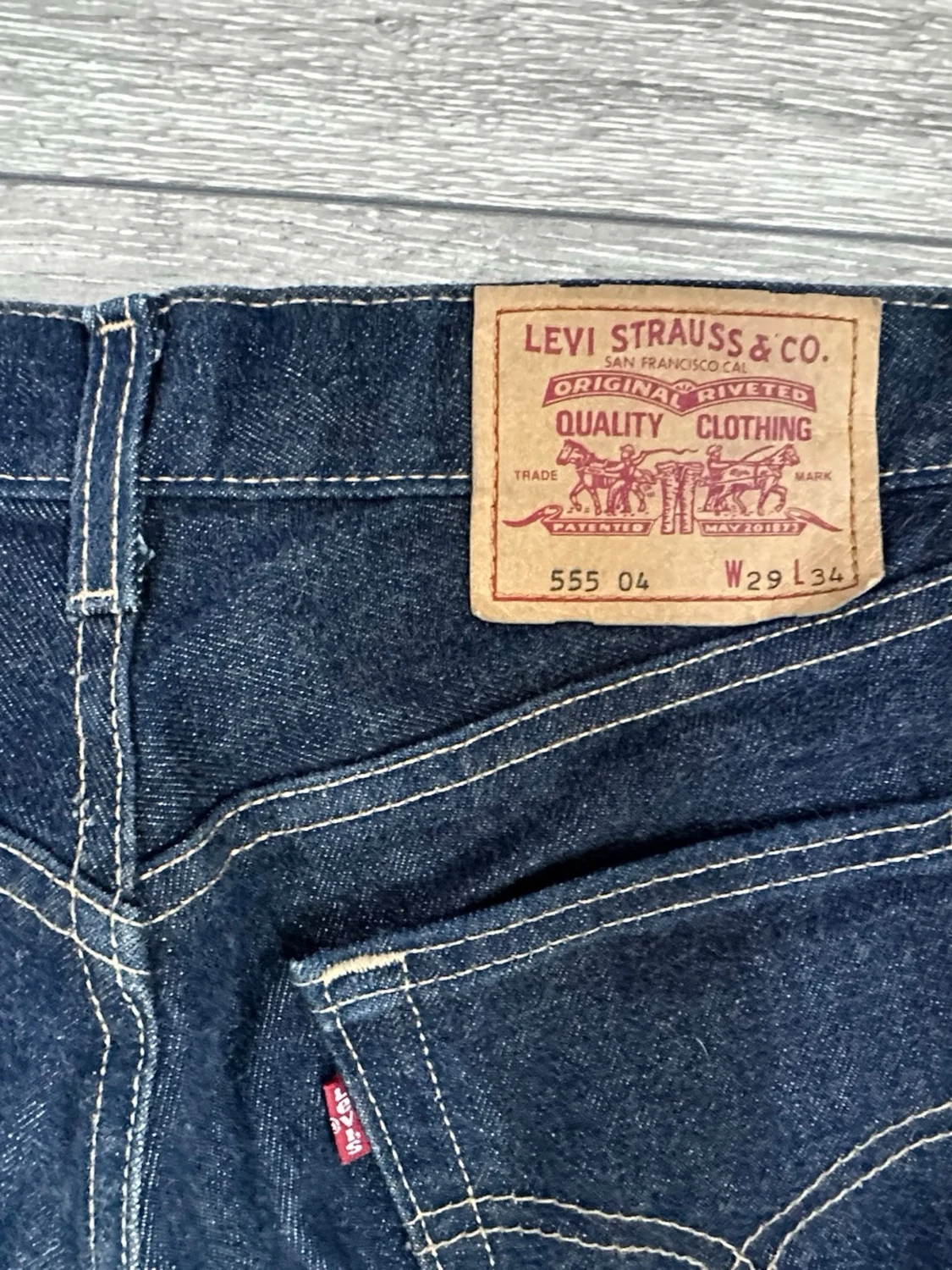 Levi's mörkblå denim shorts - 1