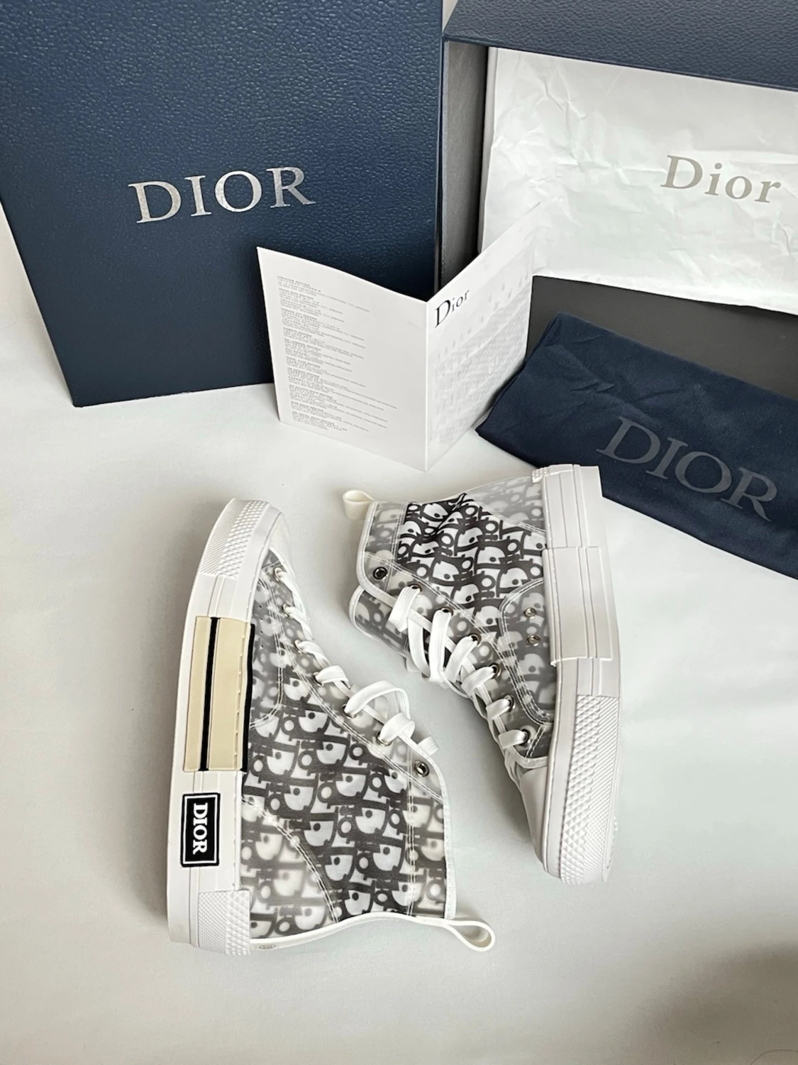DIORcpnverse