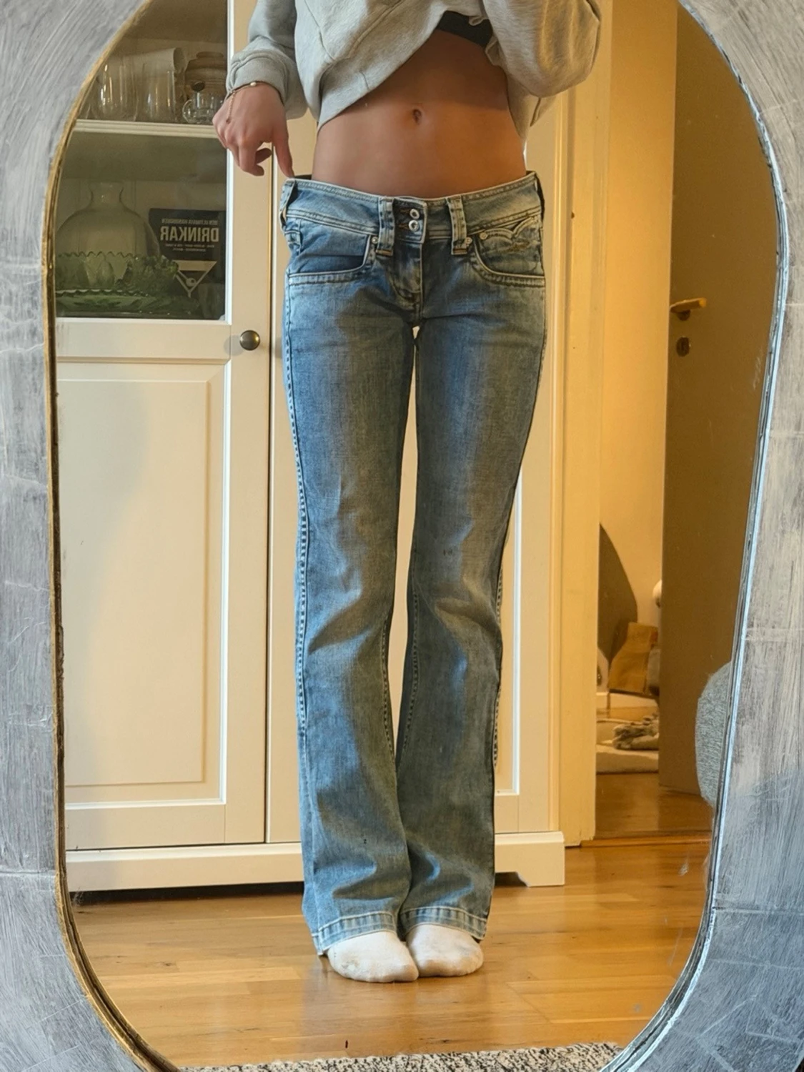 Ljusblå bootcut jeans med låg midja - 2
