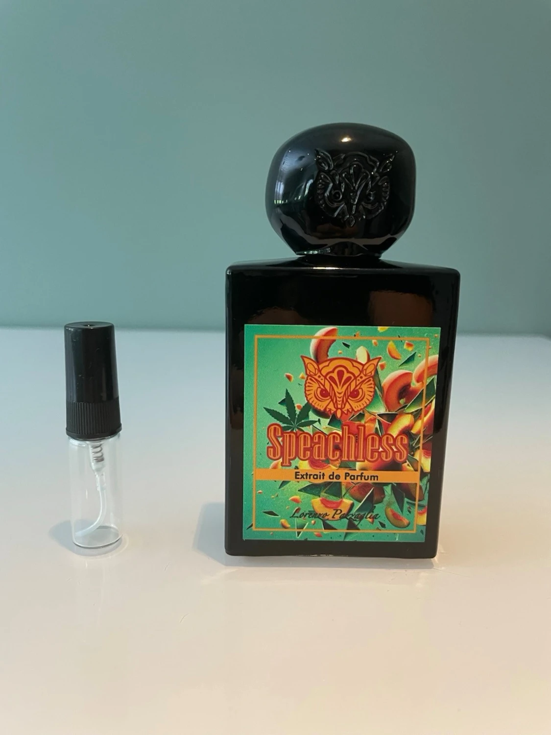 1 ml sample/doftprov av Lorenzo Pazzaglia Speachless