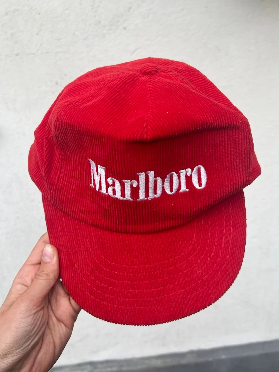 Röd Marlboro keps  - 1