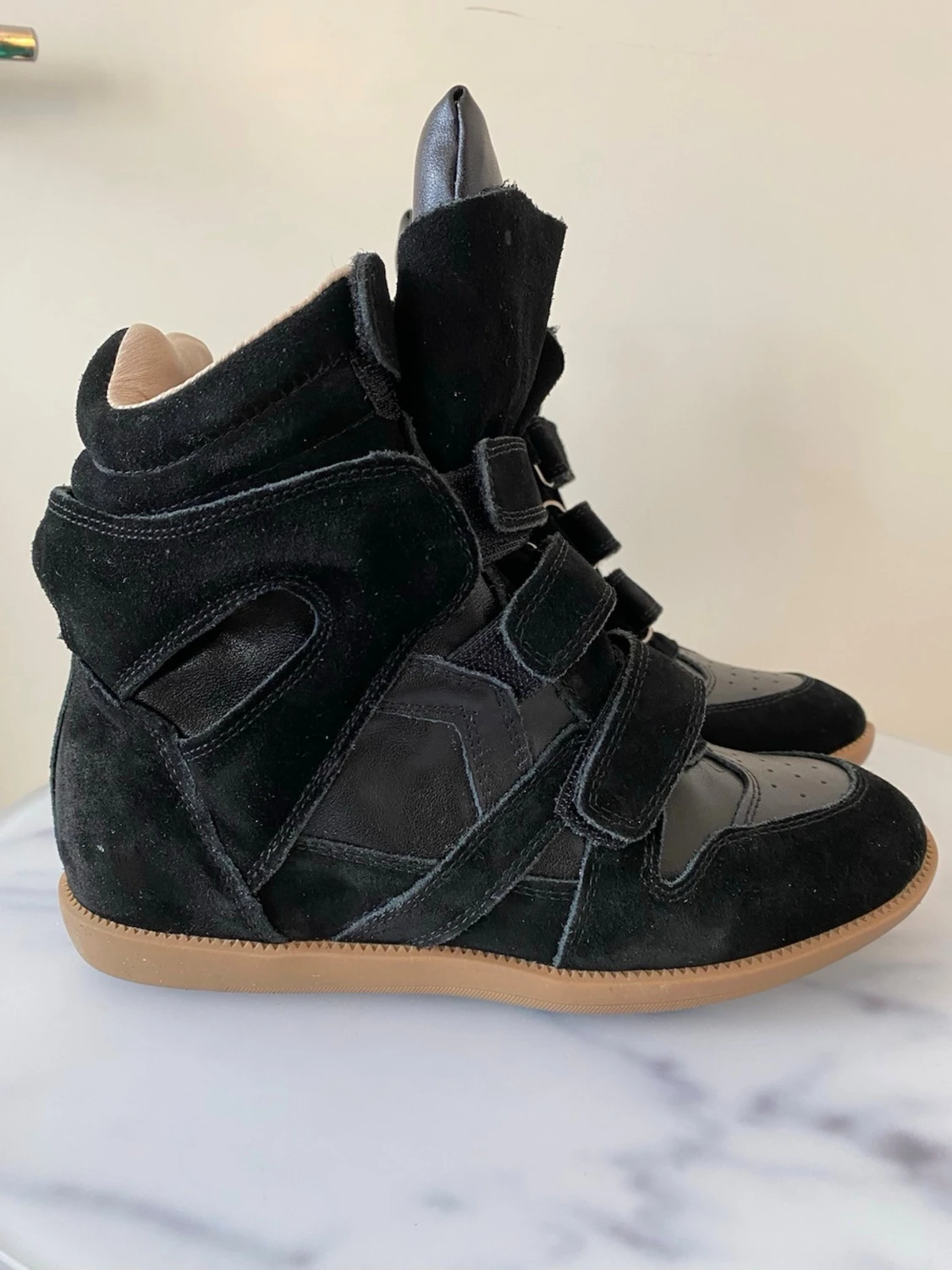 Svarta Isabel Marant sneakers liknande  - 1