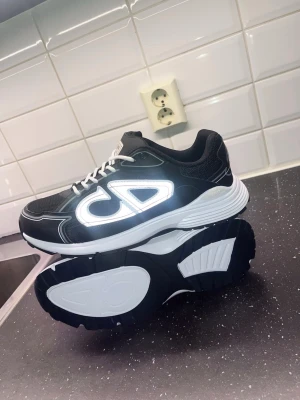 Svart skor  - Jätte snygga och bra passform