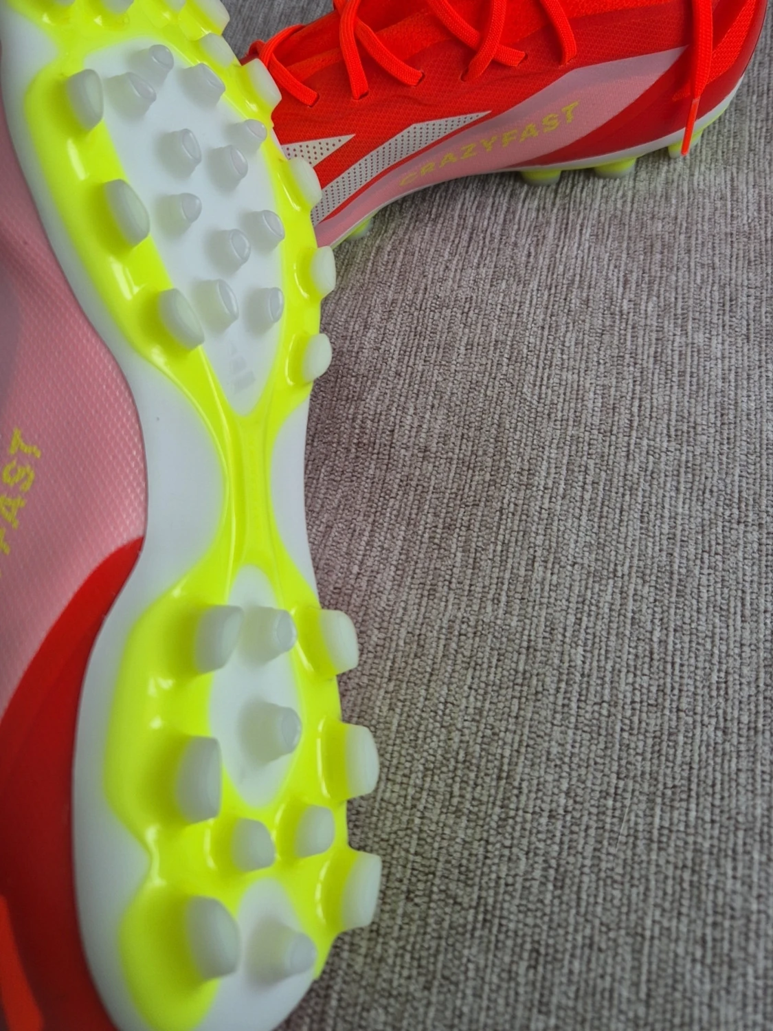 Adidas Crazyfast röda fotbollsskor - 1