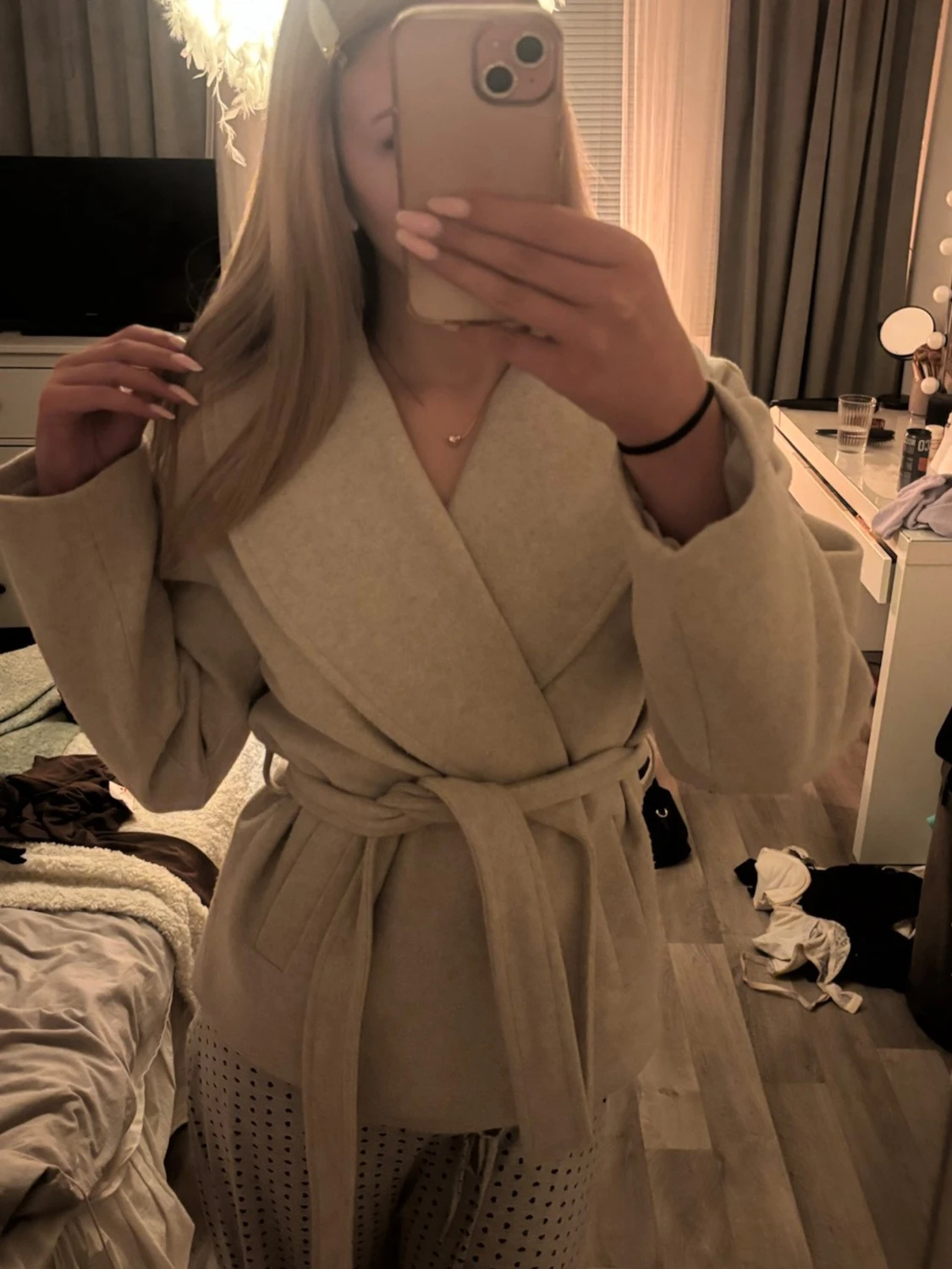Beige kappa från veromoda  - 1