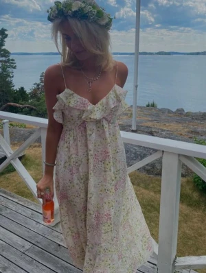 Klänning - Storlek m från H&M! 