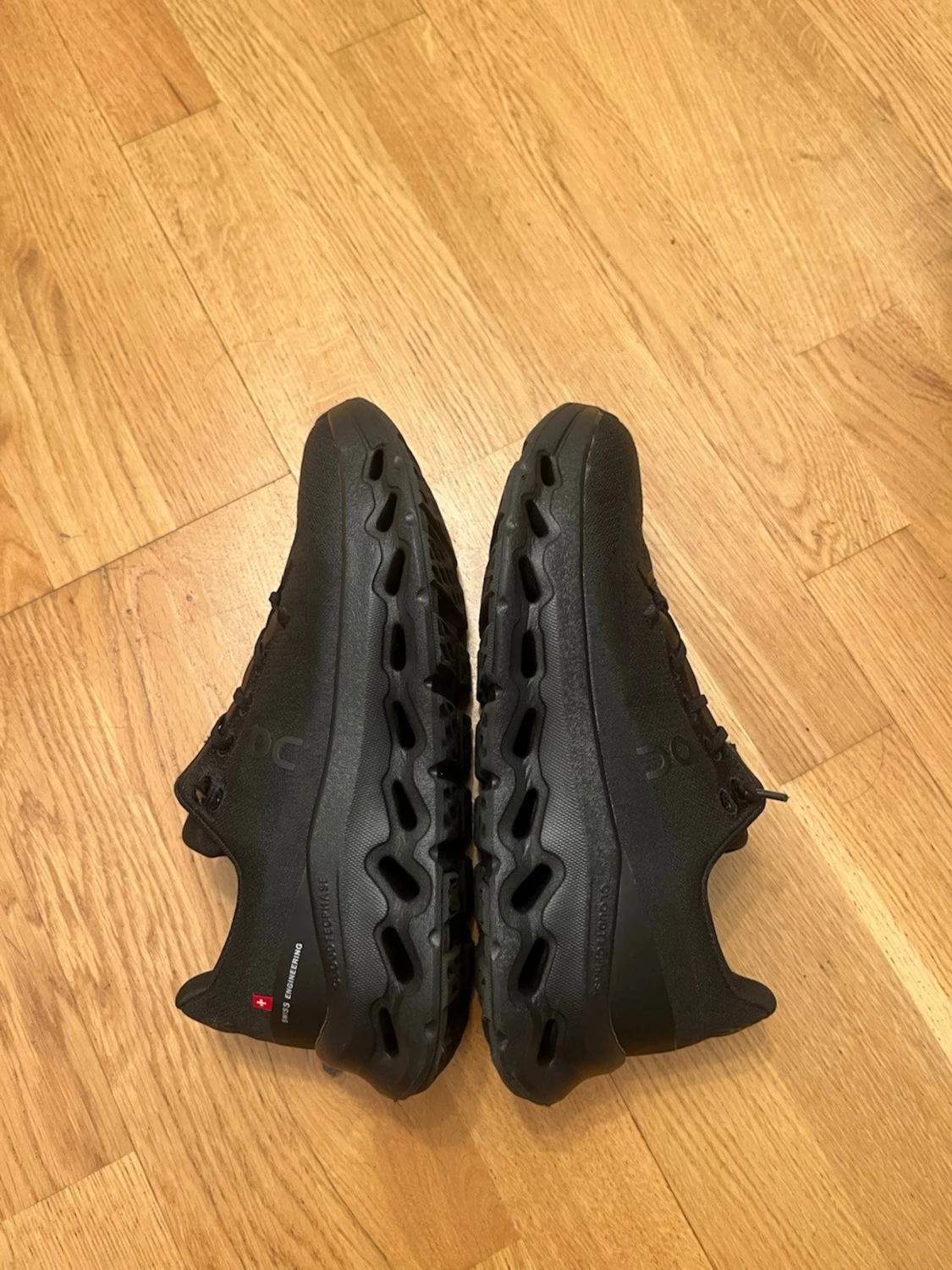 Svarta On Cloud sneakers - 3