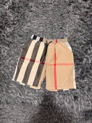 Bur short - Size M, brand new, good quality