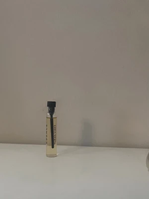 Clean Vibes  - Parfymtest från Essence, i doften Clean Vibes🙌🏻Testad en gång 