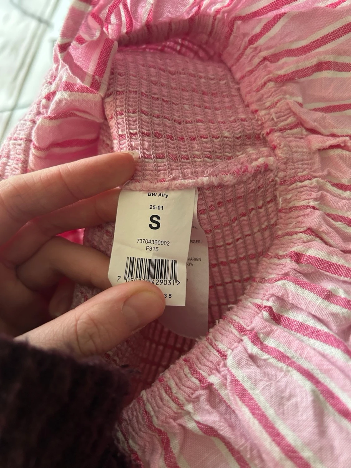 Offshoulder volang topp. - 3