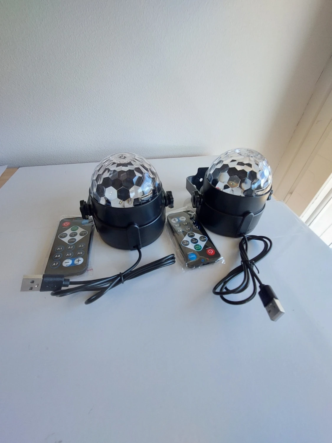 2-pack LED Party Lights med Fjärrkontroll - 1