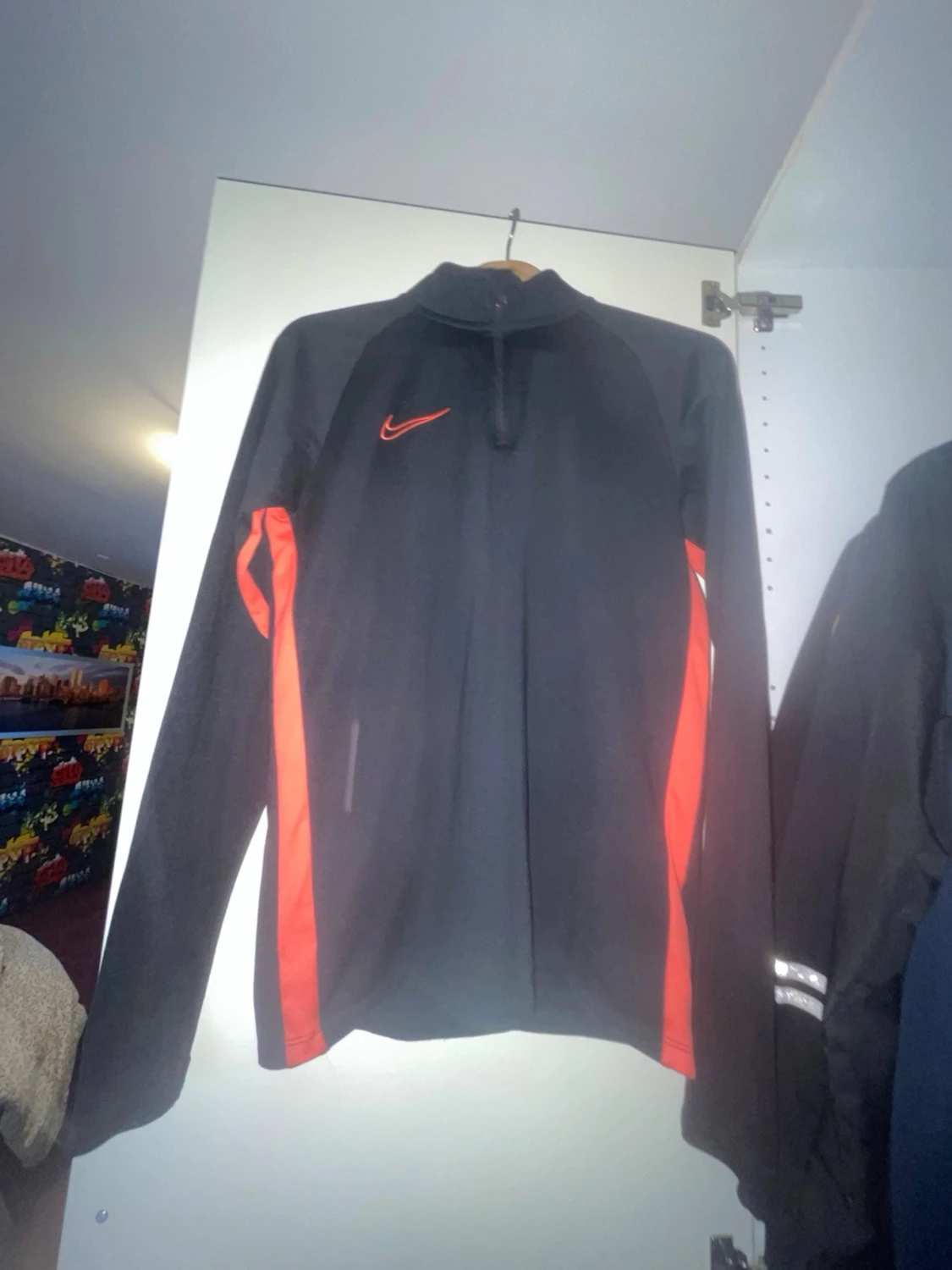 Svart träningsjacka från Nike - 1