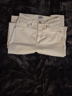 Vita jeans - Vita skinny jeans. Storlek M