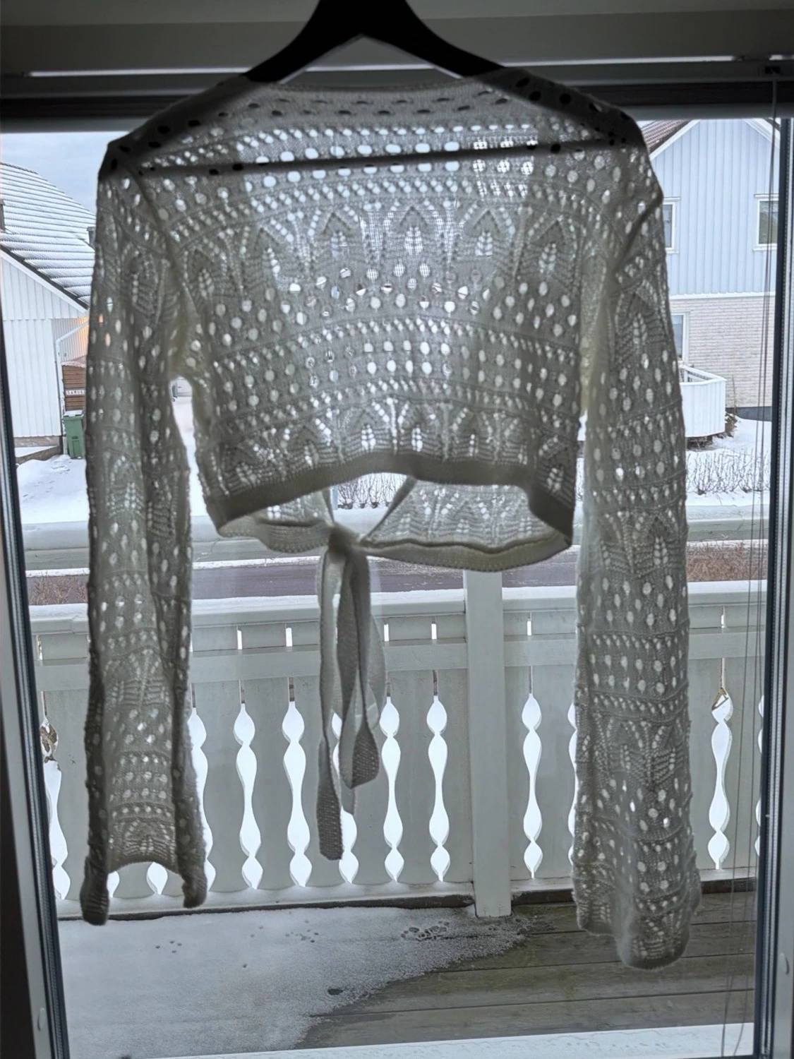 Vit virkad knytkofta - 1