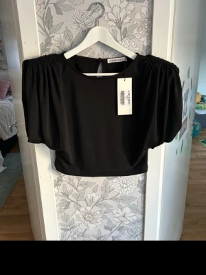 Adoore top - Ny med prislapp!