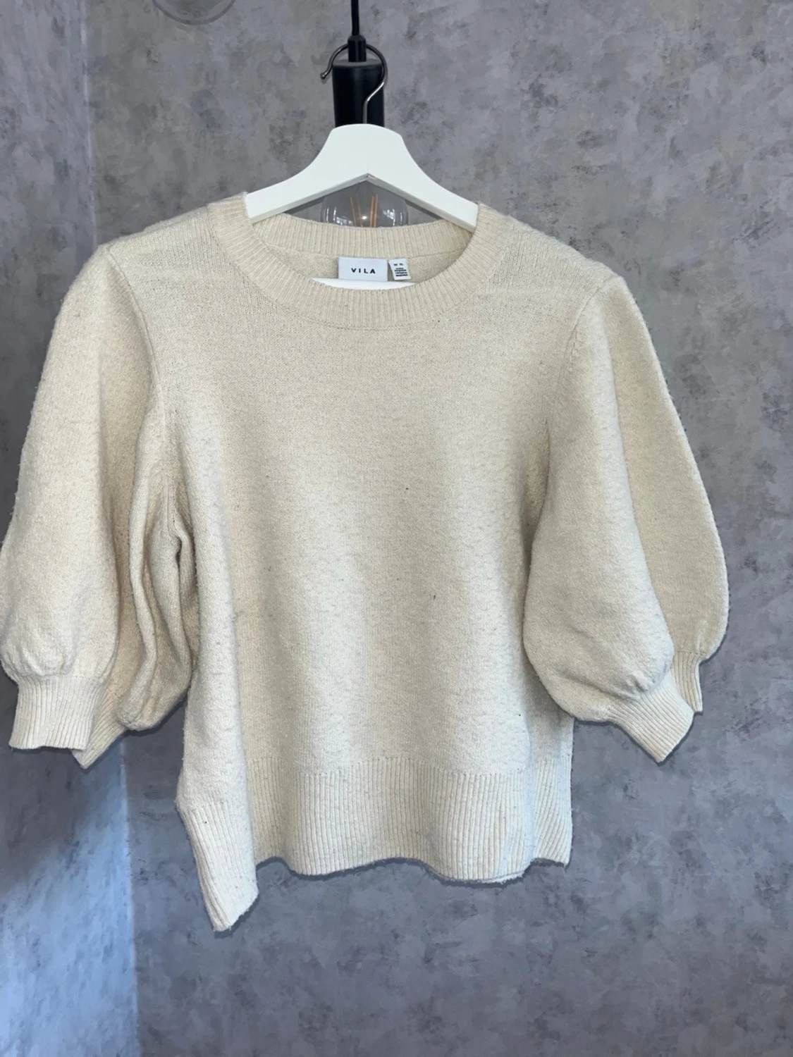 Beige stickad tröja från Vila - 1