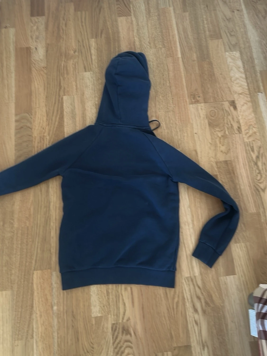 Blå hoodie Peak Performance - 1