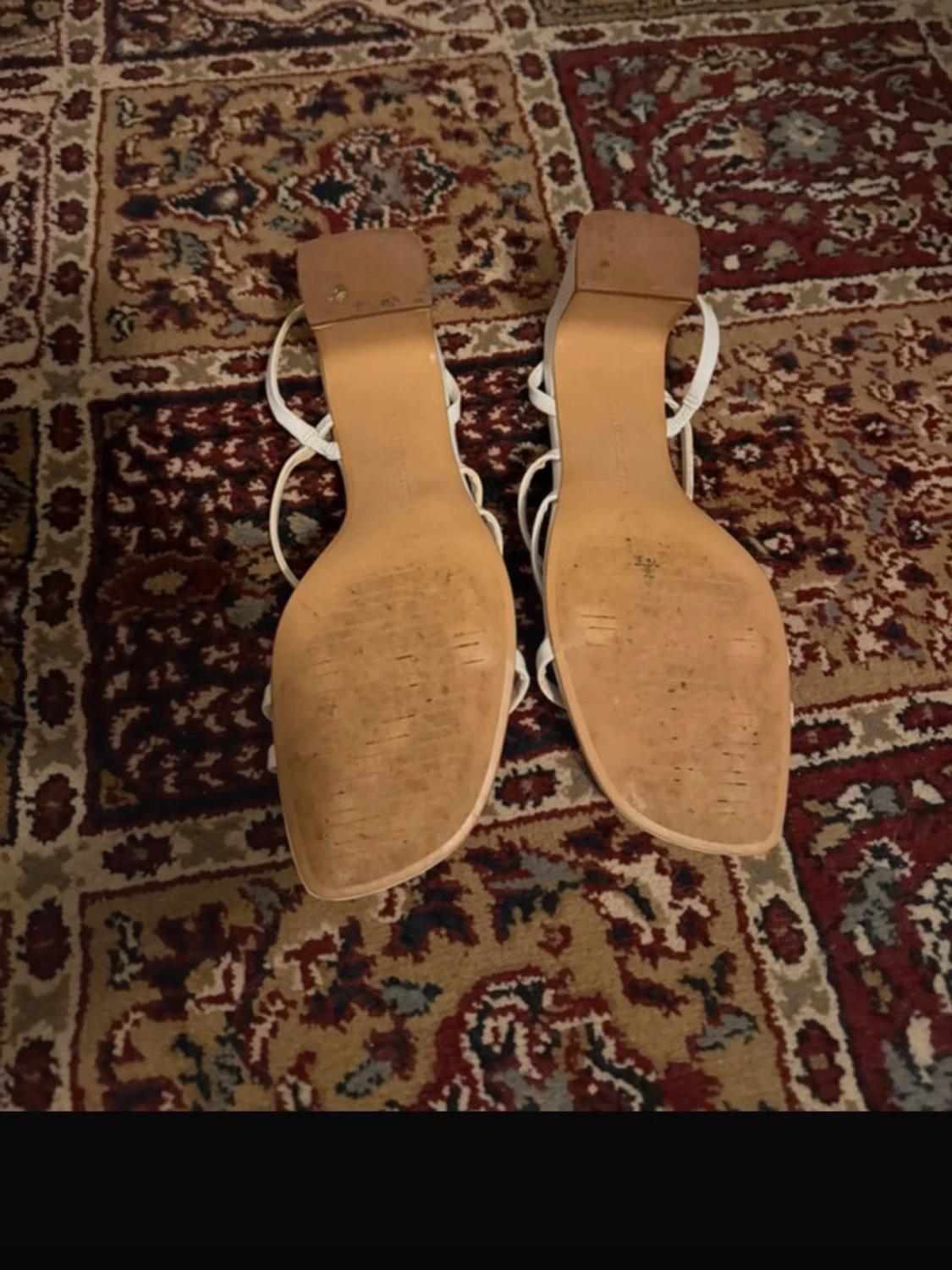 Vita strappy pumps med blockklack - 3