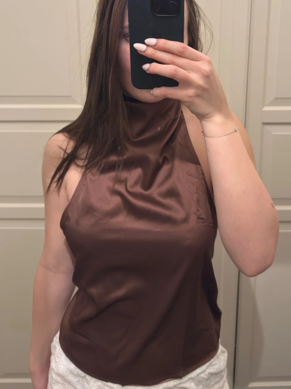 Brun halterneck topp i satin - 1