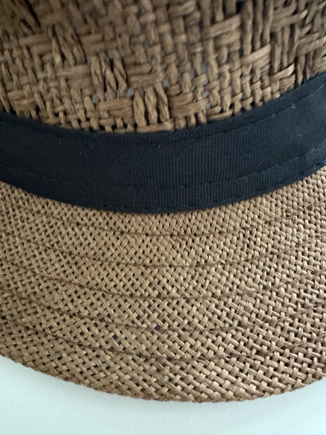 Brun stråhatt med svart band - 3