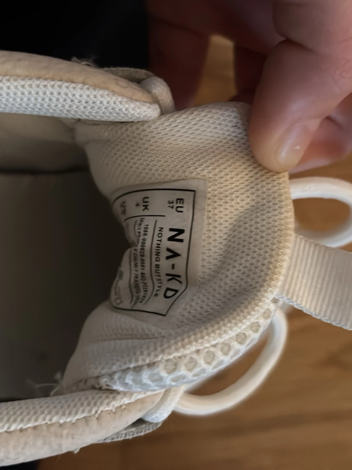 Chunky vita sneakers från NA-KD - 2